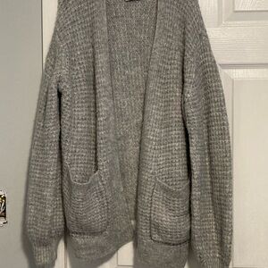 Abercrombie cardigan sweater good condition